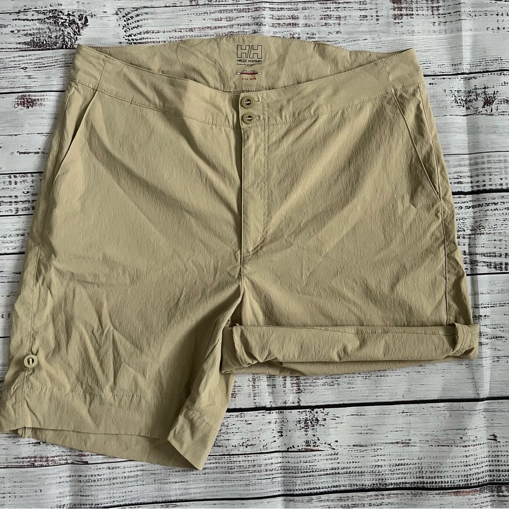 Helly Hansen performance shorts adjustable length size XL hiking sailing